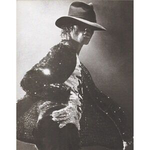 Michael Jackson c. Mid 1980s Fedora Glove Pose Thriller Era Magazine Print